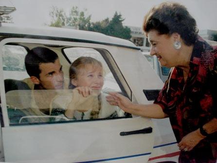 Modestie neverosimilă 18375392