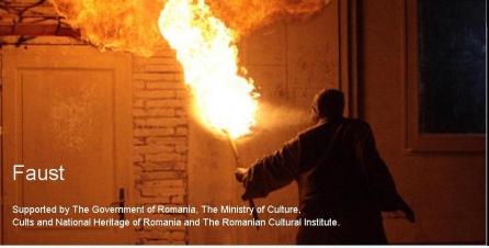 The Guardian: Faust interpretat de români, experienţa teatrală cea mai intensă şi uimitoare din această sau oricare altă viaţă! (Video)