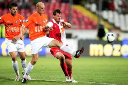 Dinamo – CFR Cluj 1-0: Victoria care spală creiere