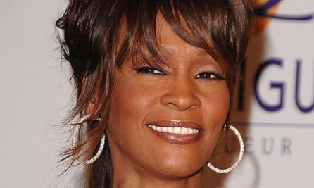 Whitney Houston a ajuns pe primul loc în topul Billboard