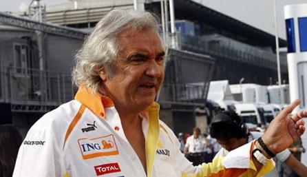 Flavio Briatore s-a retras de la Renault