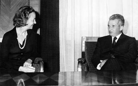 Interviuri în stil Ceauşescu 