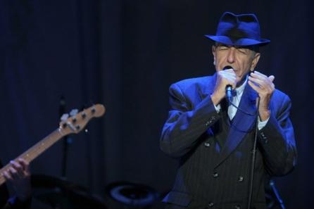 Leonard Cohen a leşinat pe scenă, în timpul concertului din Valencia