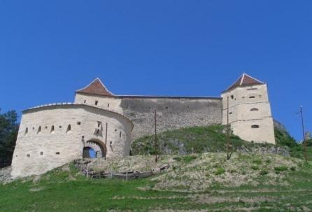 Se prăbuşeşte Cetatea Râşnov