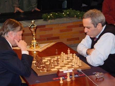 Kasparov - Karpov: 3-1, după două zile 