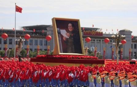 Chinezii sărbătoresc astăzi 60 de ani de comunism