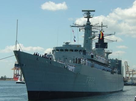  MApN dă un milion de lei fără licitaţie pentru repararea fregatei Regina Maria