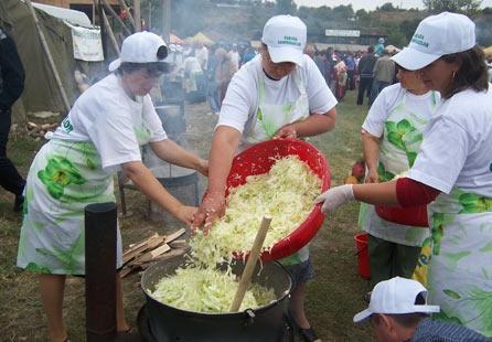 Concursuri culinare la Parada Gospodarilor 18379609