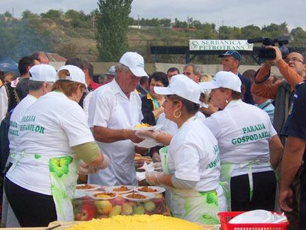 Concursuri culinare la Parada Gospodarilor 18379612