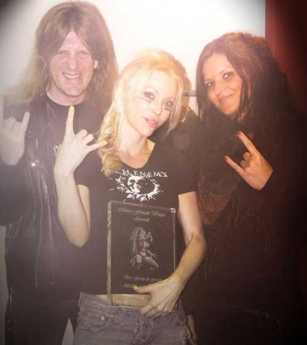 Angela Gossow (Arch Enemy), premiată la Metal Female Voices Festival
