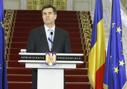 PD-L vrea Guvern de uniune naţională cu Lucian Croitoru pe post de prim-ministru