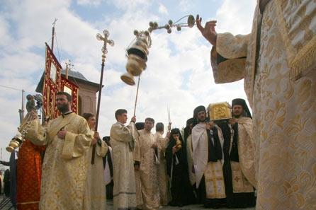 Cinci zile de sărbătoare pentru Sf. Dimitrie cel Nou