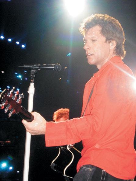 Bon Jovi, din nou numărul 1