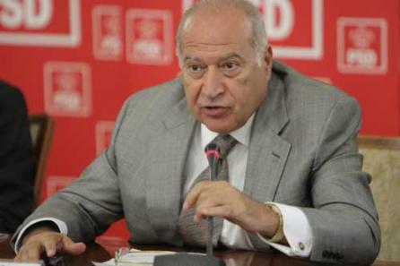 Dan Voiculescu: “Economia îl va învinge pe Băsescu” 