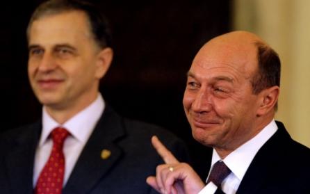 Băsescu: "Cei din PSD se filmează între ei, apoi se vând"