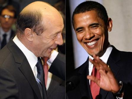 Barack Obama l-a felicitat pe Traian Băsescu pentru realegerea în funcţie