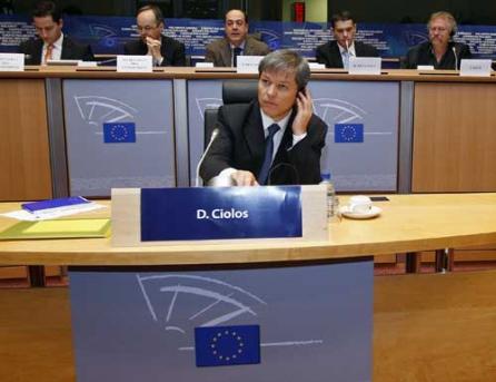 Cioloş, aprobat în unanimitate de comisia de audiere