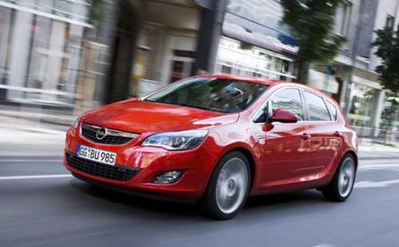 Noul Opel Astra, lansat şi în România