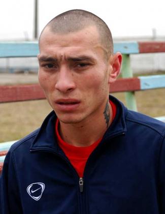 "Nu s-a schimbat nimic, am rămas aceiaşi oameni" 18390282