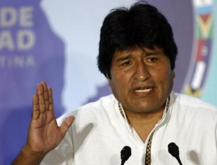 Evo Morales susţine că seismul din Chile este legat de distrugerea mediului
