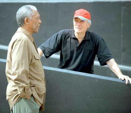 Morgan Freeman, în rolul lui Mandela