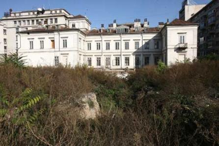 Palatul Ştirbei, între degradare şi modernizare