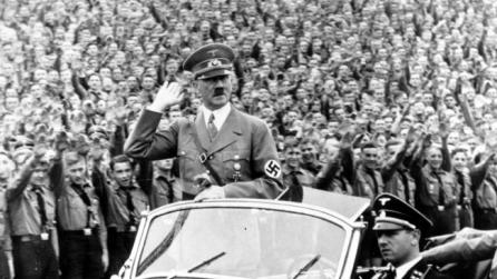 Hitler a vrut să fure Giulgiul din Torino