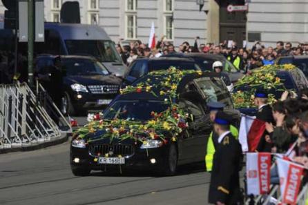 Funerariile preşedintelui polonez Lech Kaczynski 18393634
