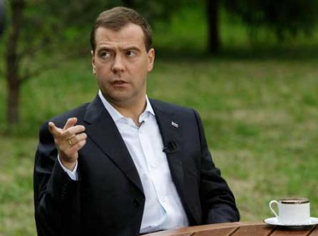 Medvedev vrea ca Rusia să fie pregătită de un eventual război