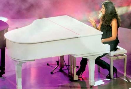 Paula Seling şi Ovi, premiaţi de fanii Eurovision