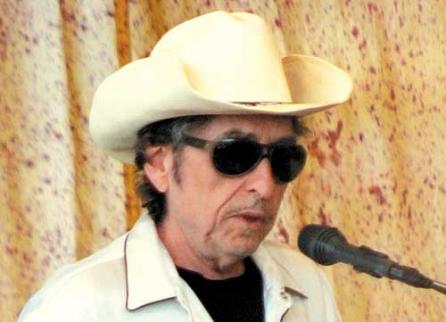 Bob Dylan a fost declarat "părintele muzicii rap"