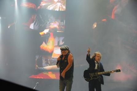AC/DC la Milwakee 18395631