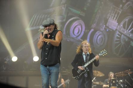AC/DC la Milwakee 18395632
