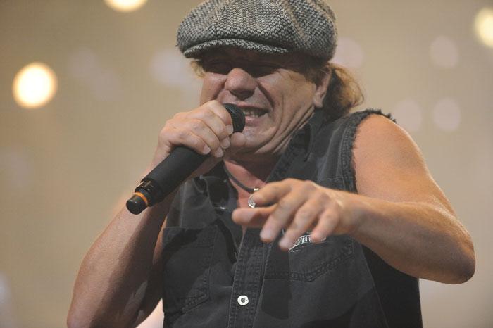 AC/DC la Milwakee 18395646