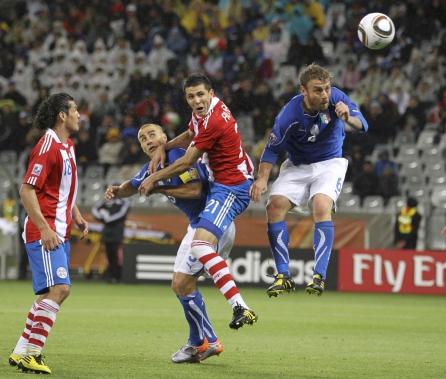 Italia - Paraguay 1-1: Semieşec la început de drum