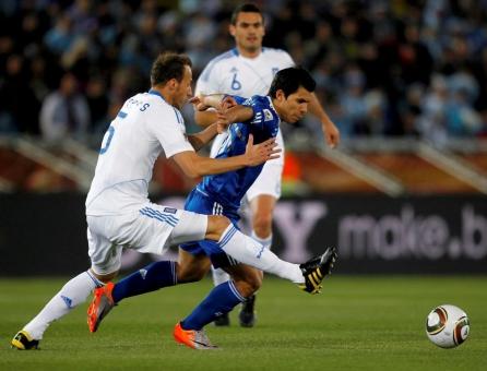 Grecia - Argentina 0-2: Maradona, 9 din 9!