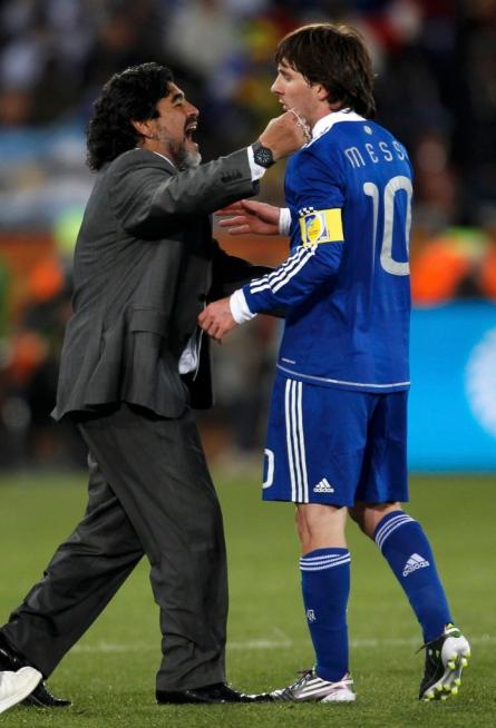 Maradona: "Messi şi Tevez, peste orice jucător de la CM"