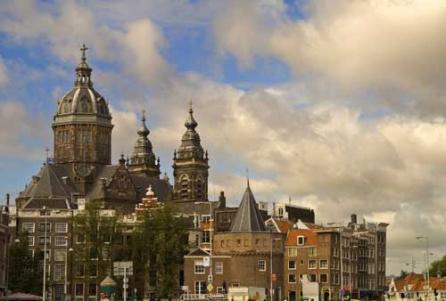 Amsterdam - un oraş multicultural irezistibil