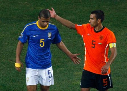 Felipe Melo dă vina pe vuvuzele pentru autogolul din partida cu Olanda
