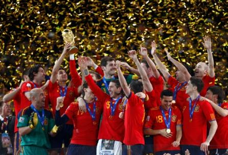 Marca: "A venit momentul ca fotbaliştii spanioli să-şi respecte promisiunile"