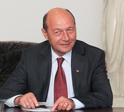 Il Giornale: Traian Băsescu "păcăleşte" UE