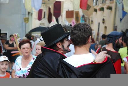 Basm de ev mediu la Sighişoara 18402359