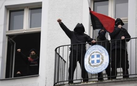 O grupare anarhistă avertizează că va comite atacuri în Grecia, inclusiv împotriva turiştilor