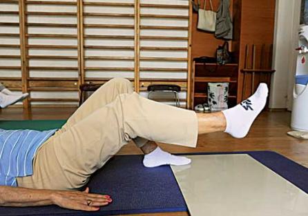 Entorsa de genunchi 18402951