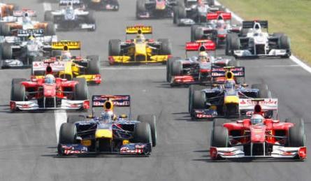 Fabricile echipelor de Formula 1, închise două săptămâni