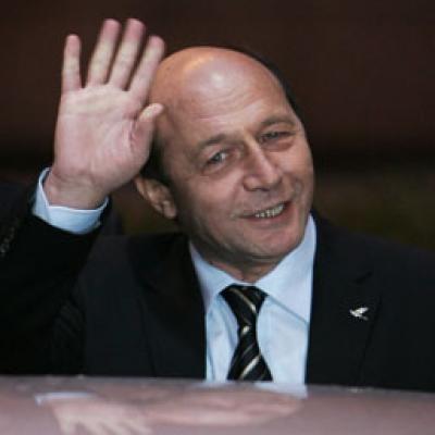 Boureanu şi Pelinel vând poze cu Băsescu