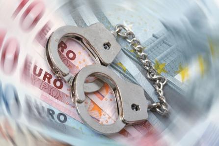 Presa elveţiană: "De ce nu reuşeşte România să iasă din mlaştina corupţiei"