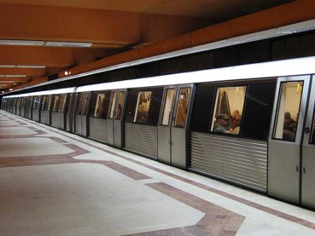 Metrorex şi CFR Călători amână majorarea tarifelor