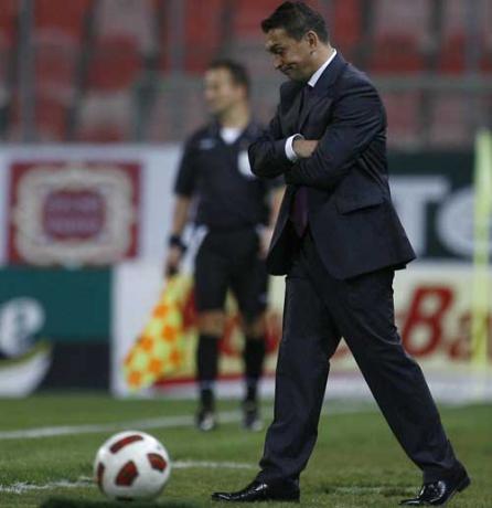 Ilie Dumitrescu şi-a dat demisia, Edi Iordănescu este antrenor interimar în Ghencea