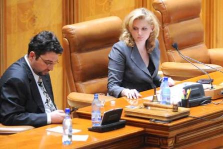 PSD a depus plângeri penale împotriva lui Anastase şi a lui Sever Voinescu